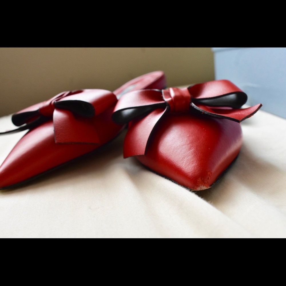 ❤️1DAY SALE❤️ PRADA Red Pointed-toe Bow MULES - Picture 7 of 8